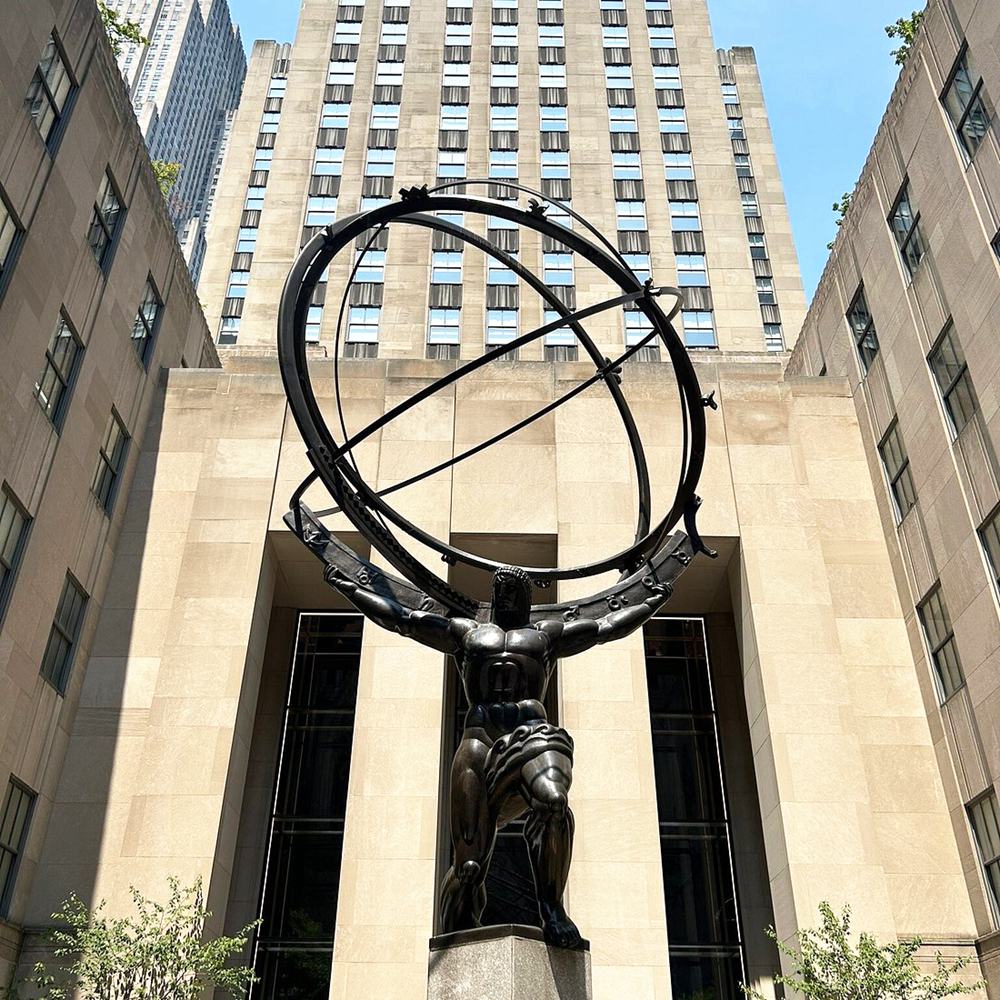 bronze rockefeller atlas statue